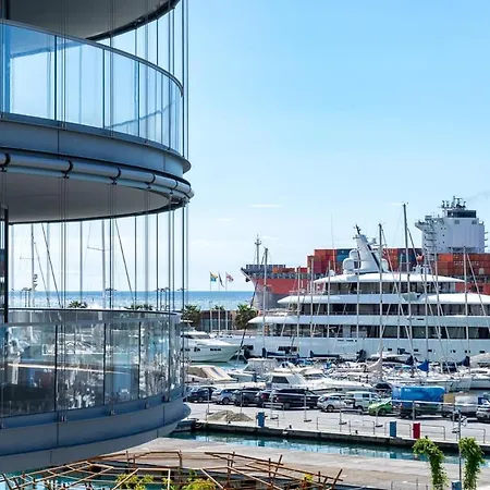 Waterfront Experience Апартаменты