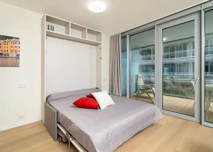 Waterfront Experience * Janov