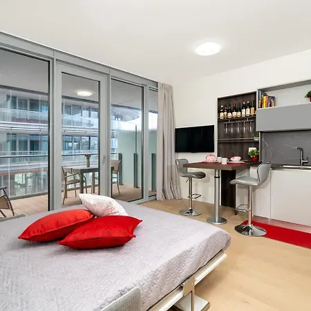 Waterfront Experience Apartman Genova