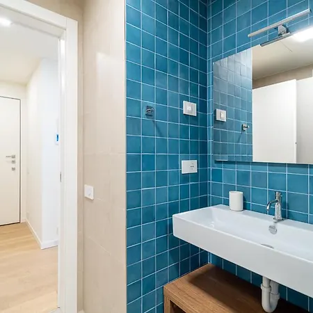 Waterfront Experience