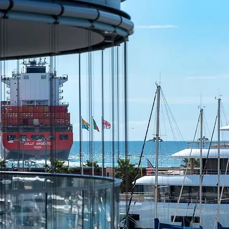 Waterfront Experience Genua