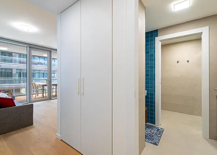 Waterfront Experience * Genua