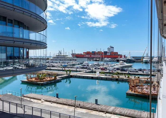 Waterfront Experience *